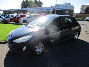 Used Peugeot 308 2010 for sale - 76030681: Photo
