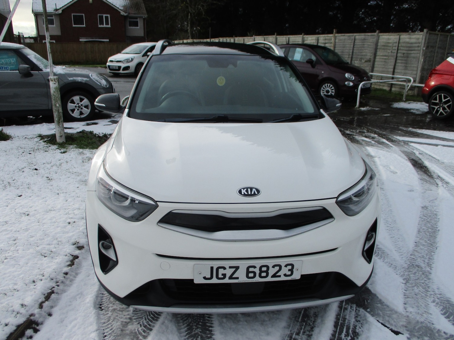 Used Kia Stonic 2018 for sale - 76643361: Photo 9