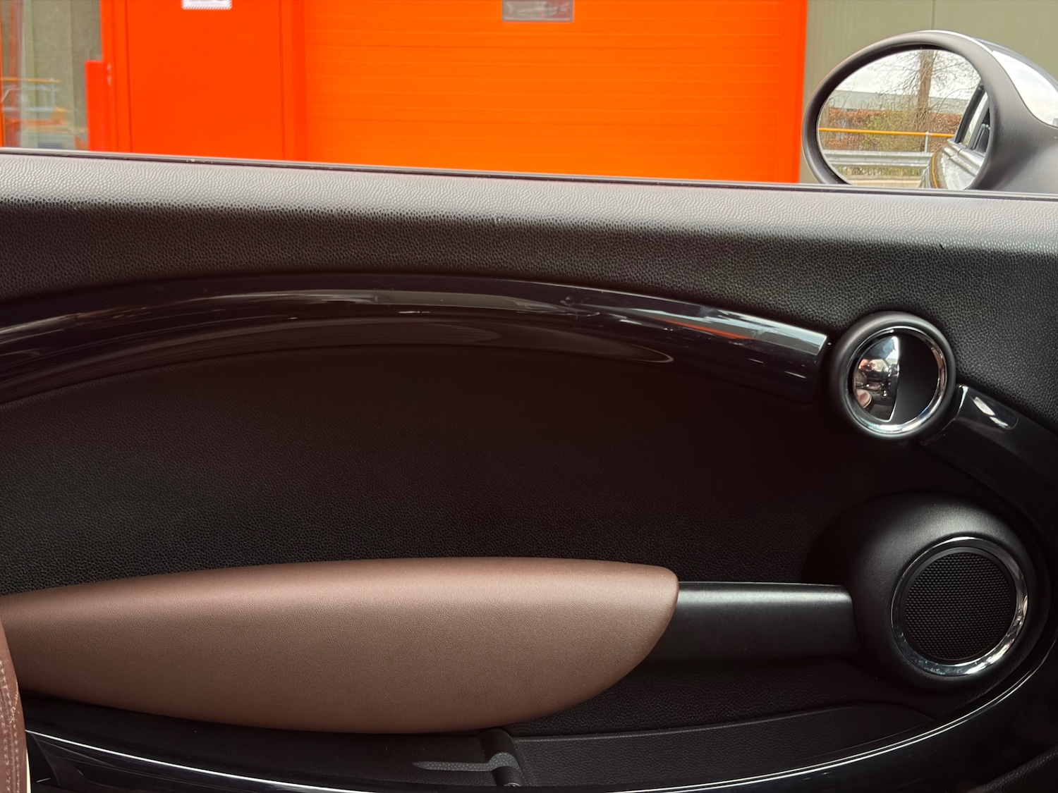 Used MINI Convertible 2011 for sale - 78020500: Photo 26