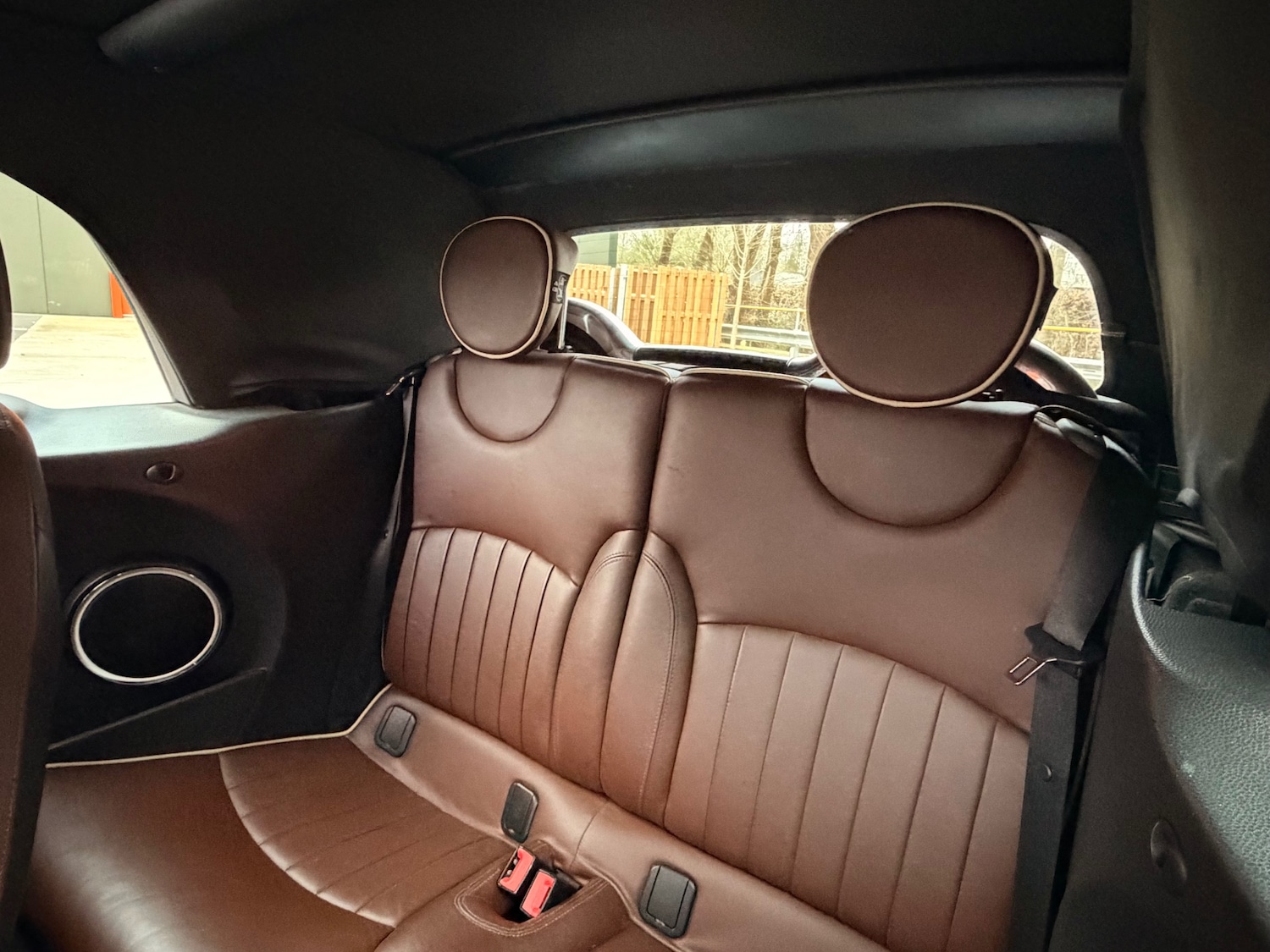 Used MINI Convertible 2011 for sale - 78020500: Photo 28