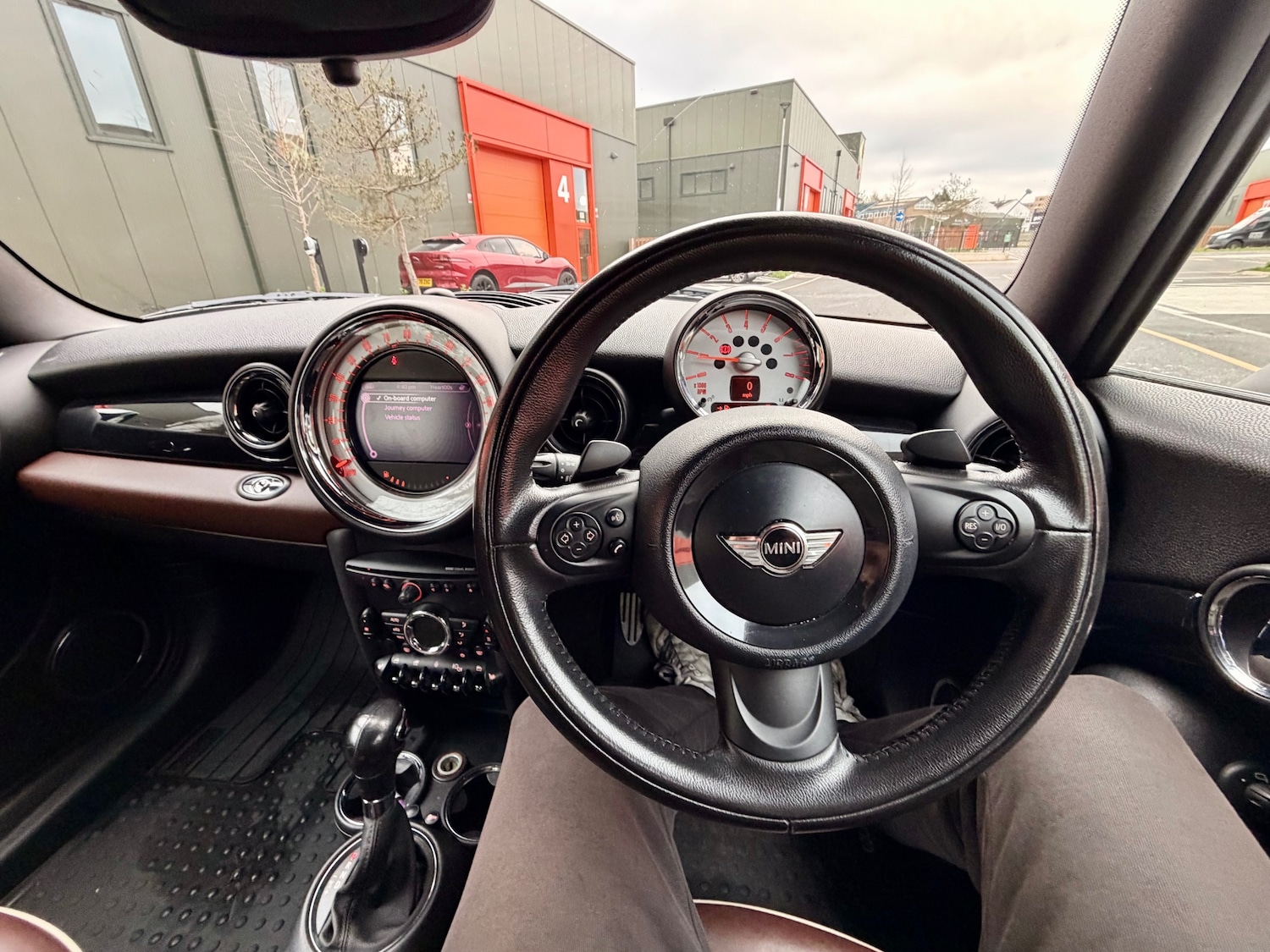 Used MINI Convertible 2011 for sale - 78020500: Photo 31