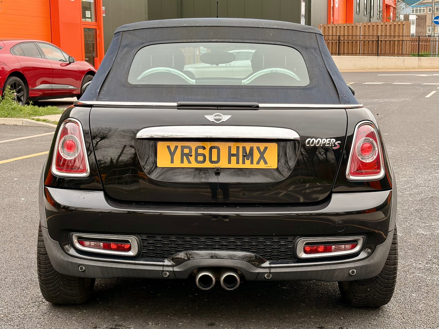 Used MINI Convertible 2011 for sale - 78020500: Photo 4