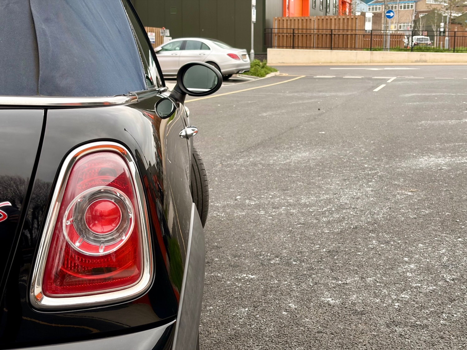 Used MINI Convertible 2011 for sale - 78020500: Photo 9