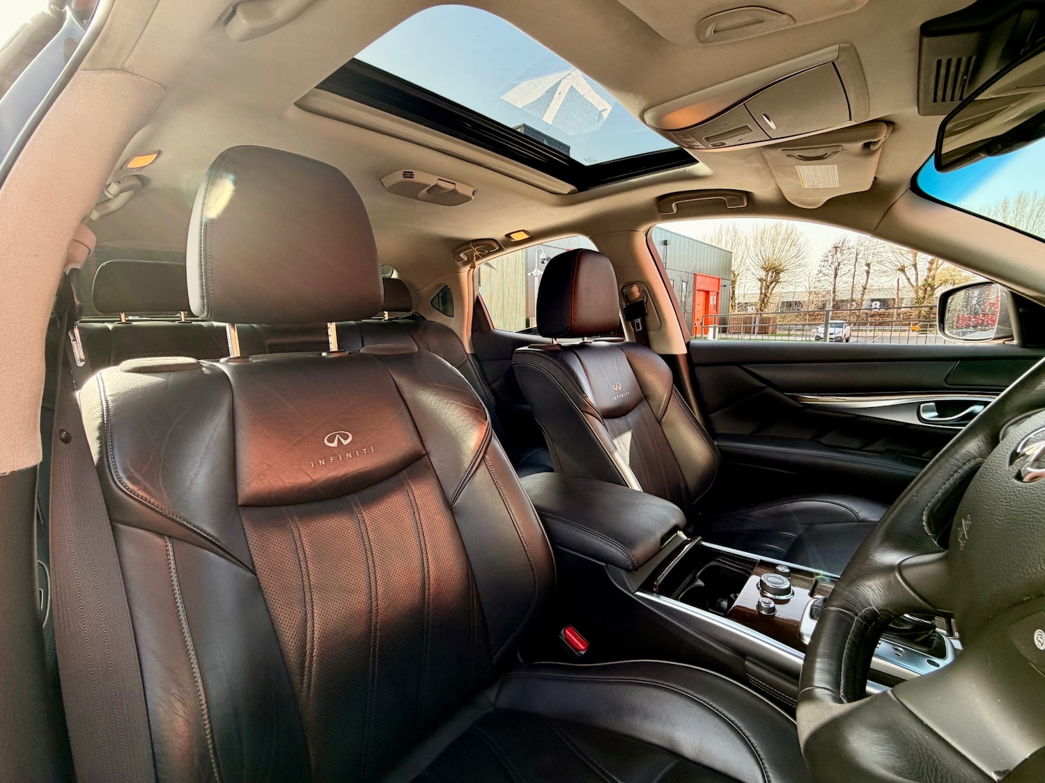 Used Infiniti M 2013 for sale - 77776210: Photo 25