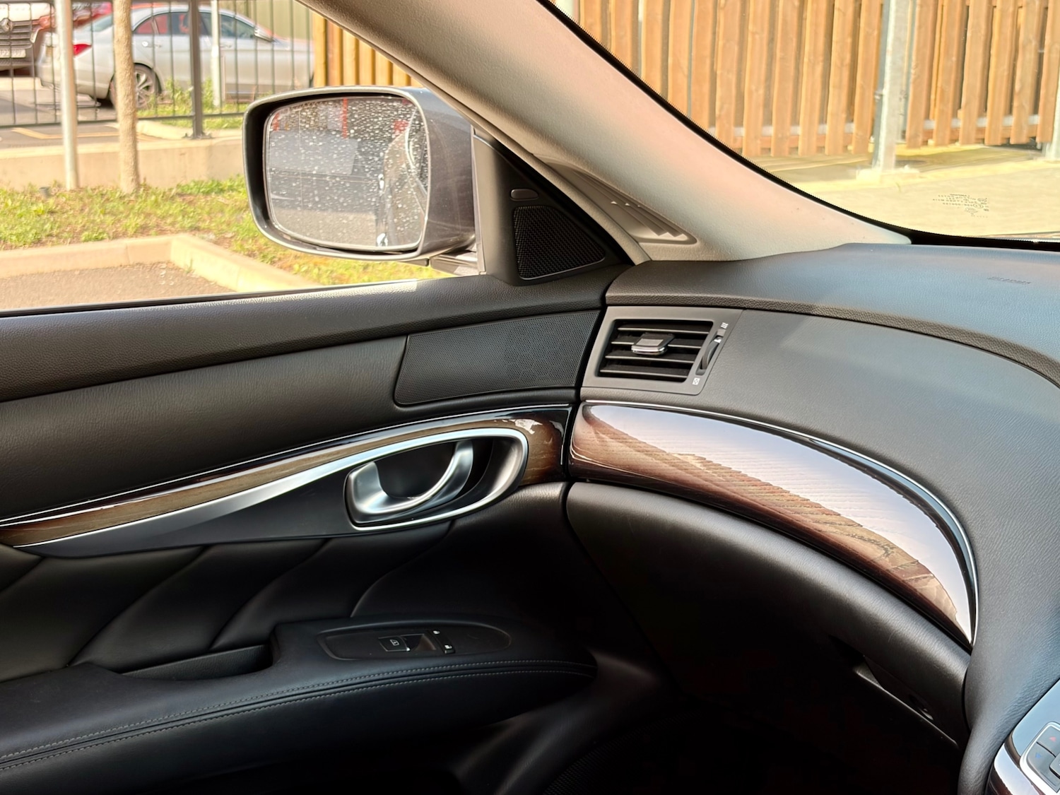 Used Infiniti M 2013 for sale - 77776210: Photo 26