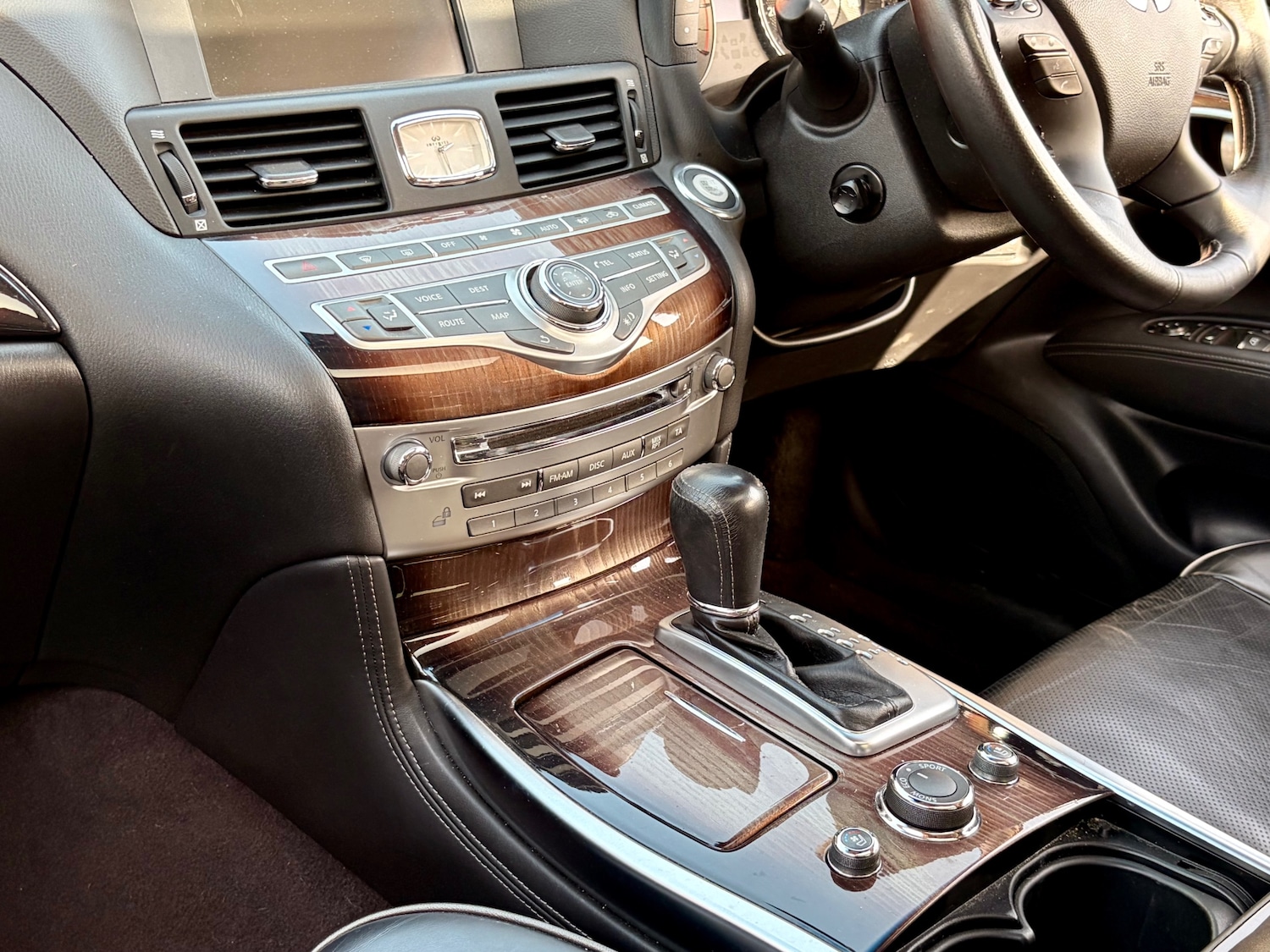 Used Infiniti M 2013 for sale - 77776210: Photo 31