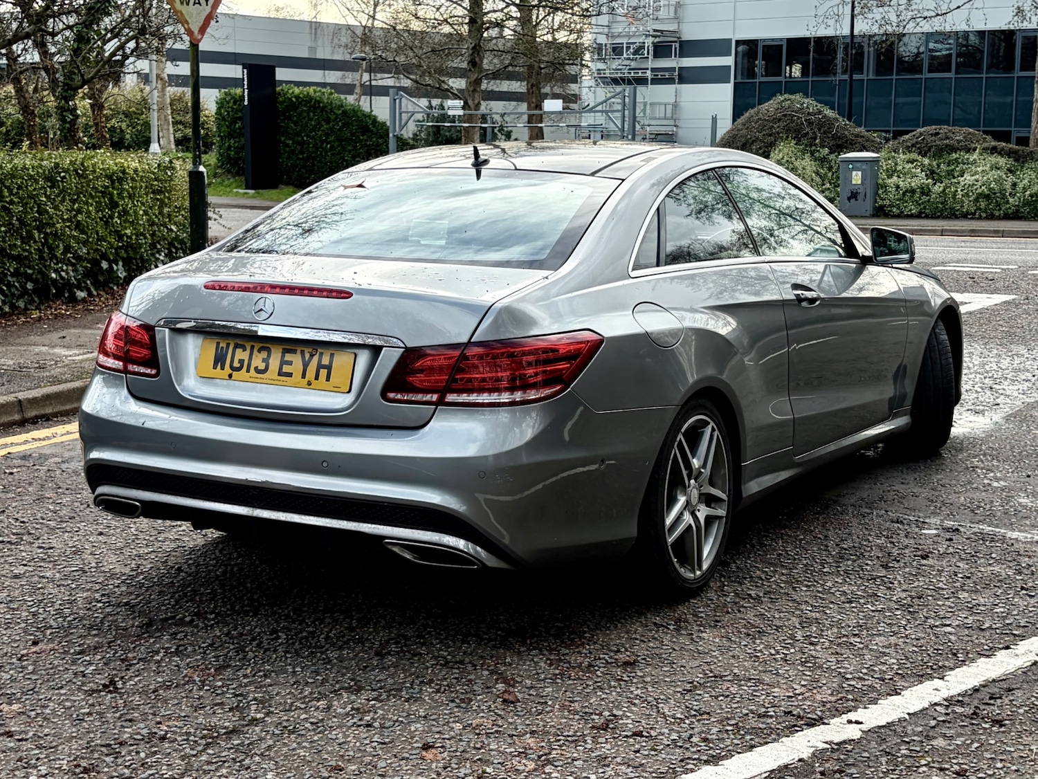 Used Mercedes-Benz E Class 2014 for sale - 77395438: Photo 4