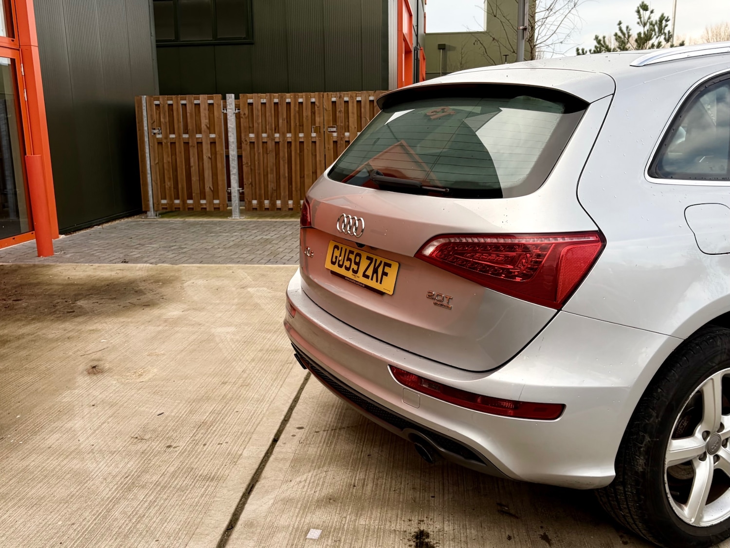 Used Audi Q5 2010 for sale - 77395432: Photo 12