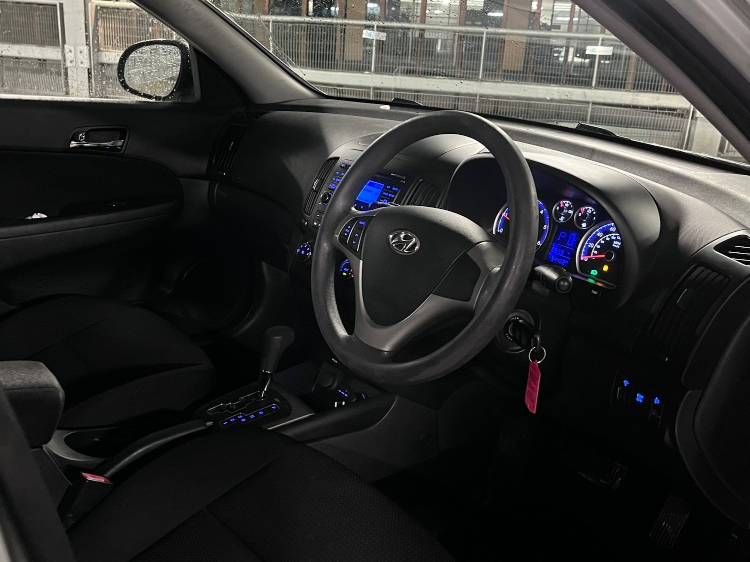 Used Hyundai i30 2010 for sale - 77479960: Photo 15