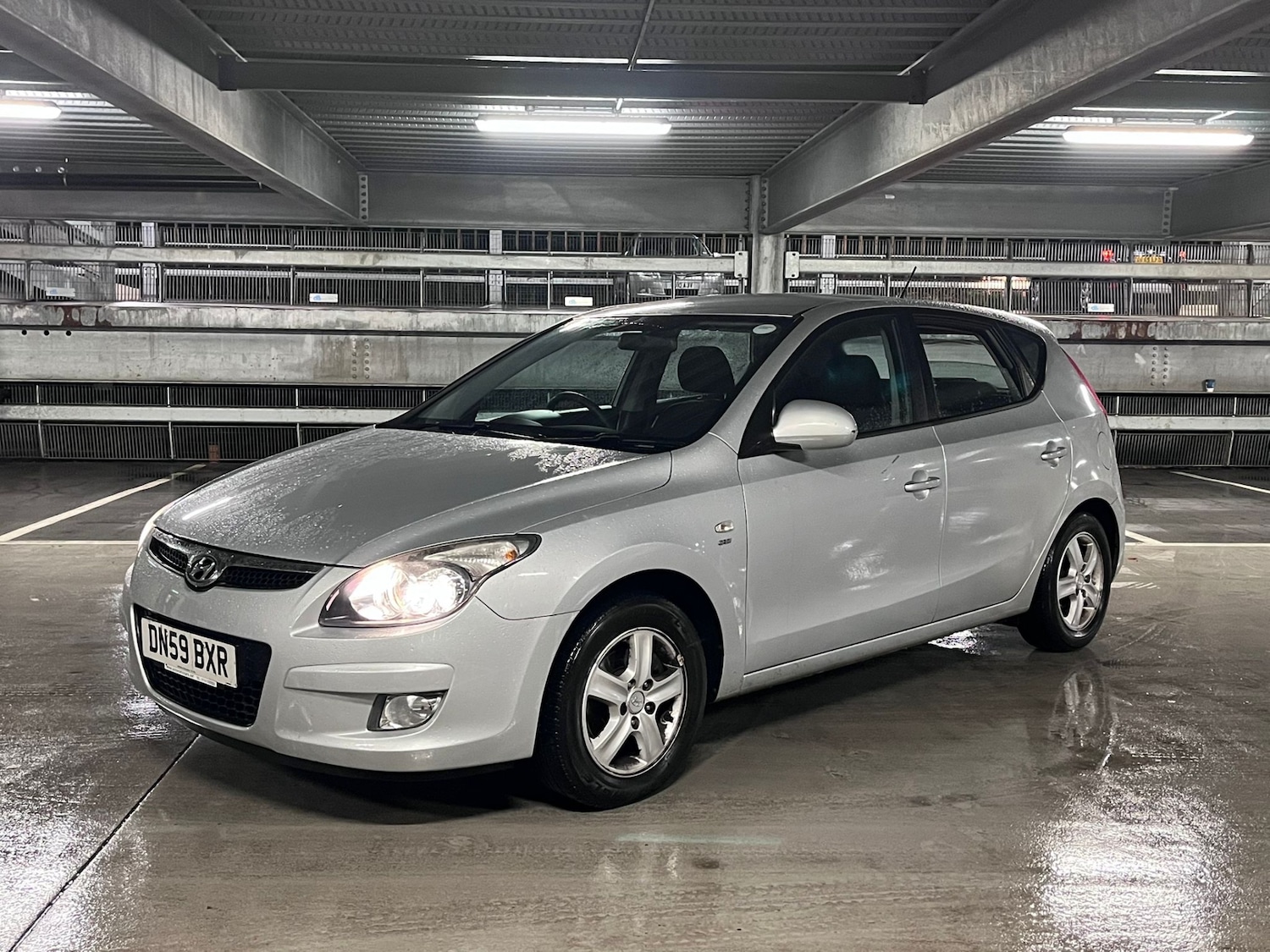 Used Hyundai i30 2010 for sale - 77479960: Photo 2