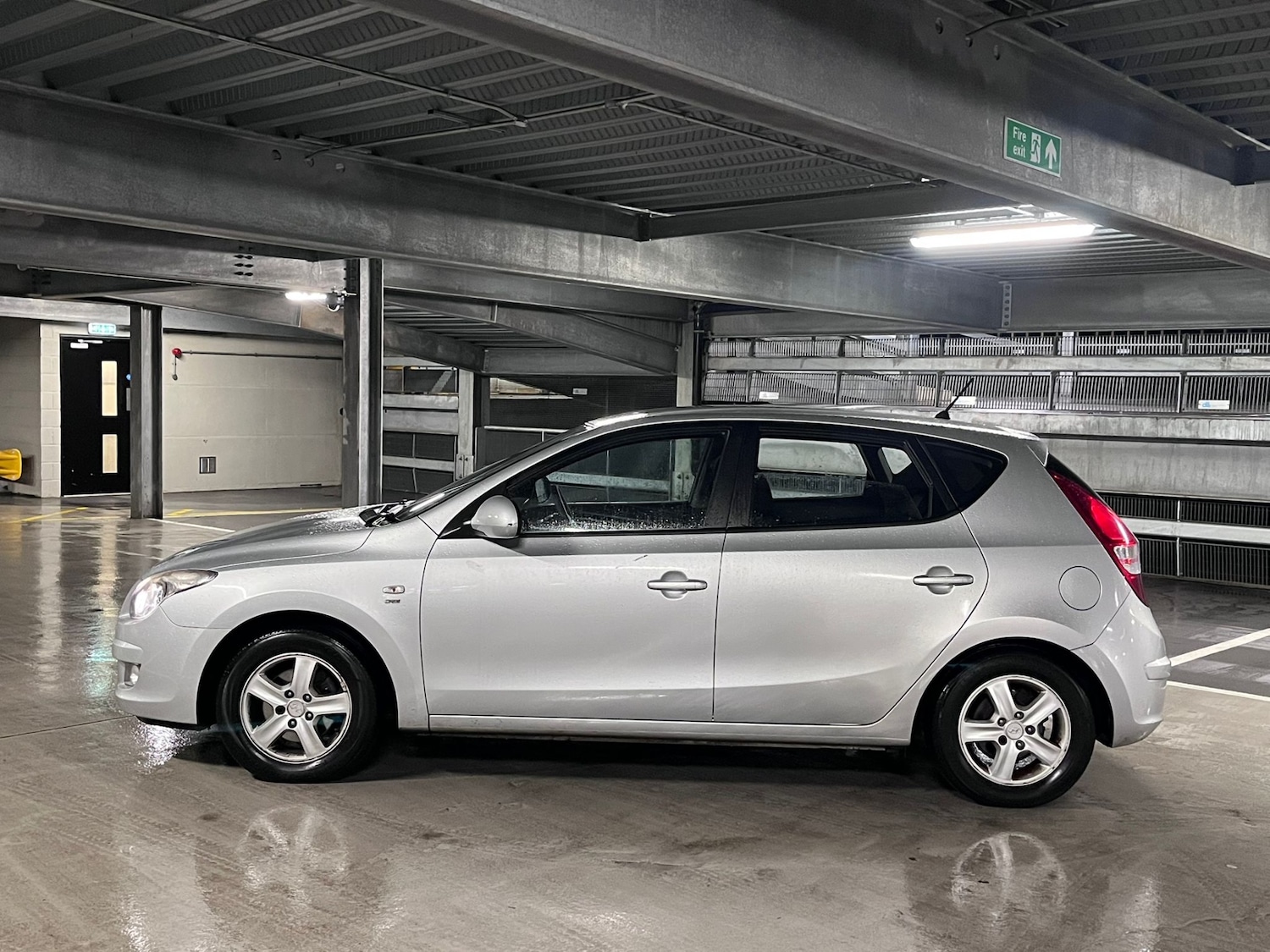 Used Hyundai i30 2010 for sale - 77479960: Photo 4