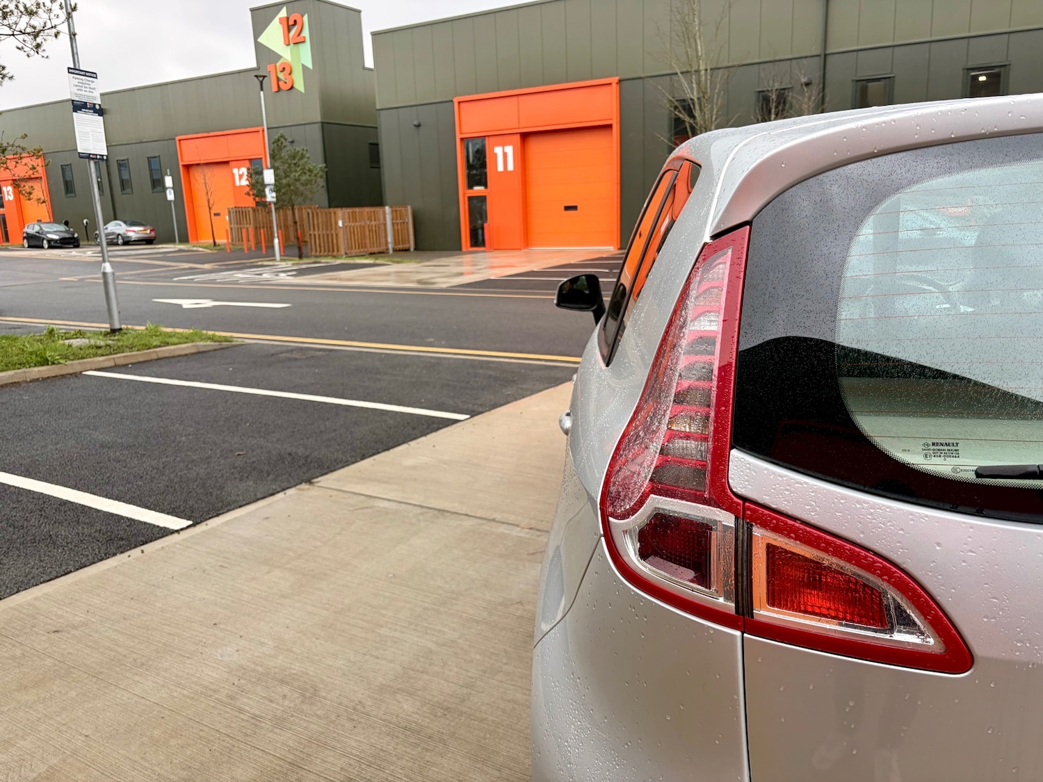 Used Renault Scenic 2012 for sale - 77617359: Photo 11