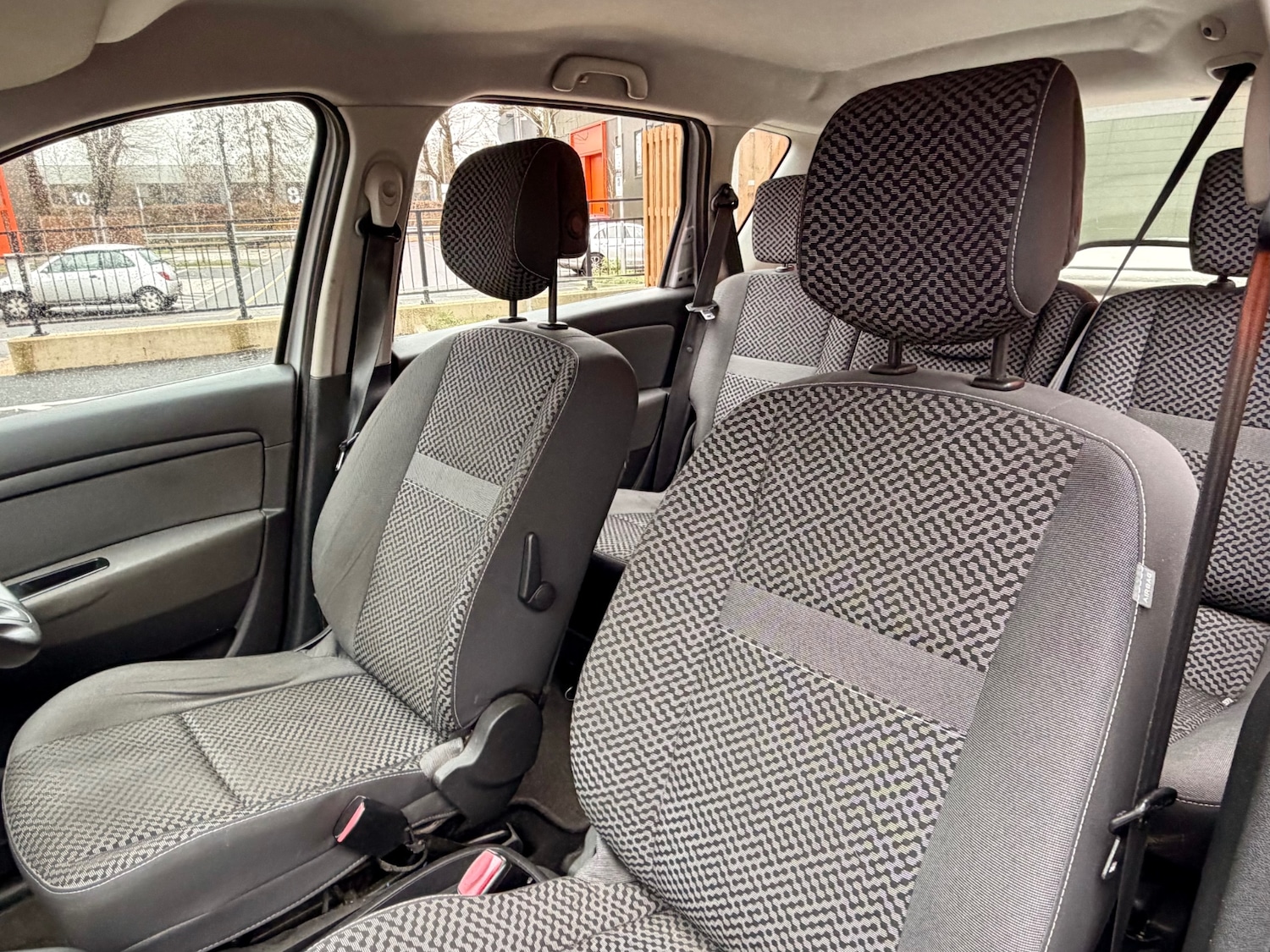 Used Renault Scenic 2012 for sale - 77617359: Photo 20