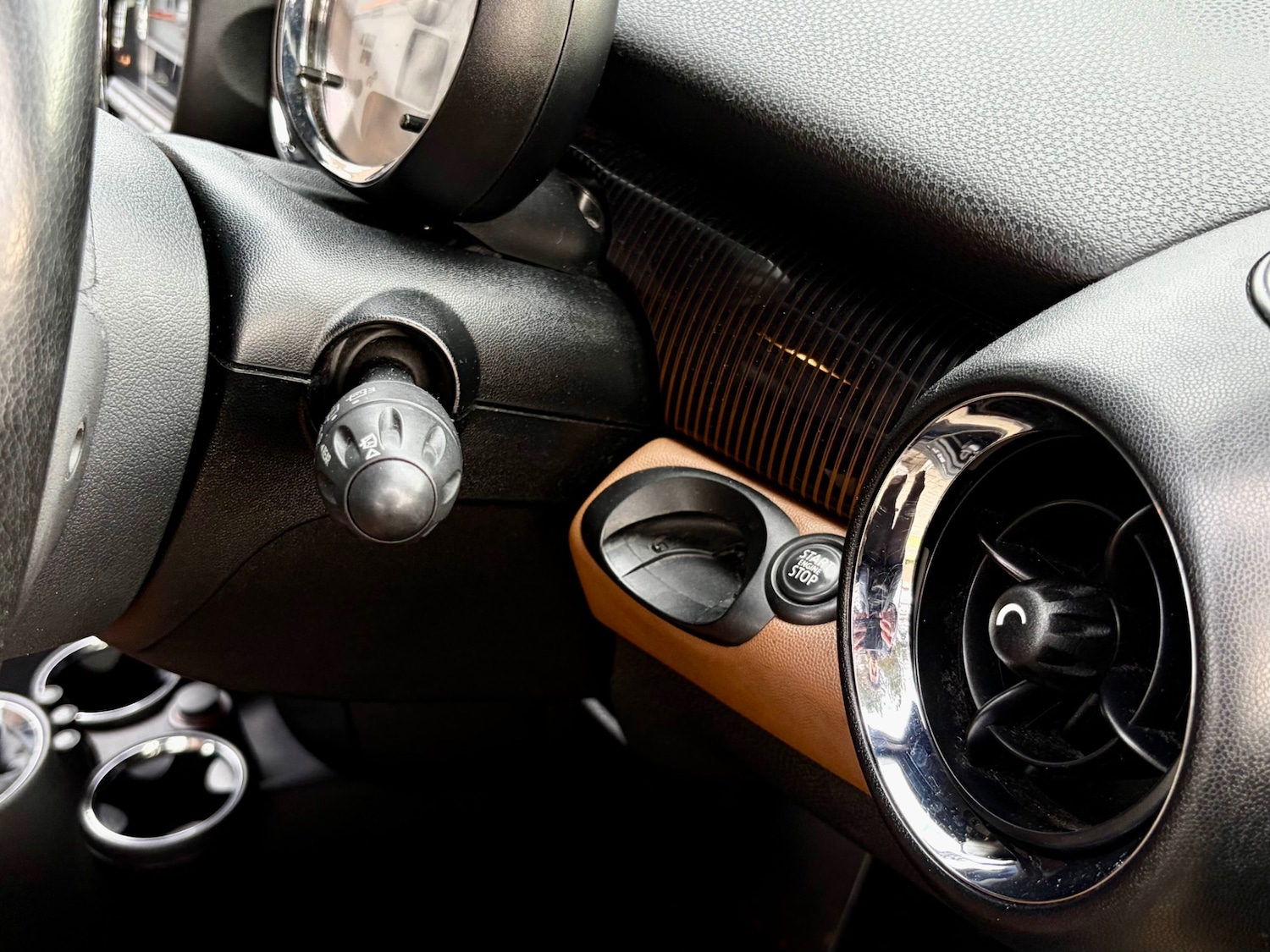 Used MINI Hatch 2011 for sale - 77023739: Photo 23