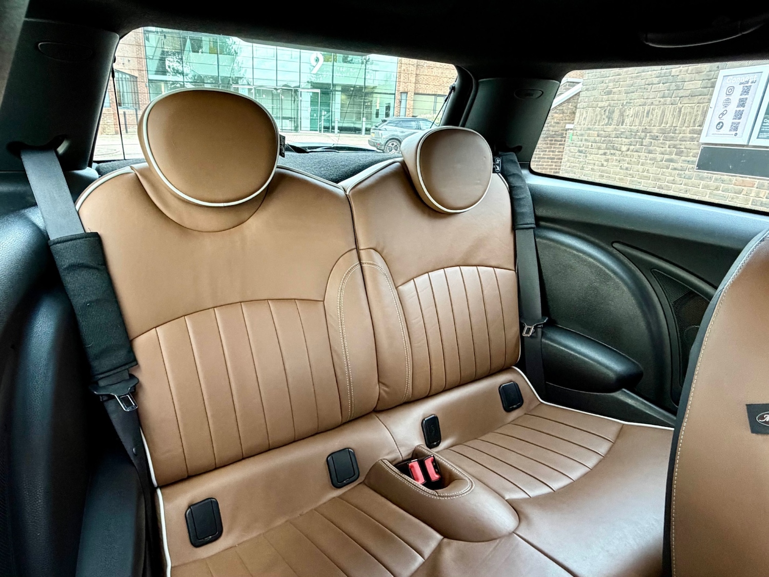 Used MINI Hatch 2011 for sale - 77023739: Photo 24