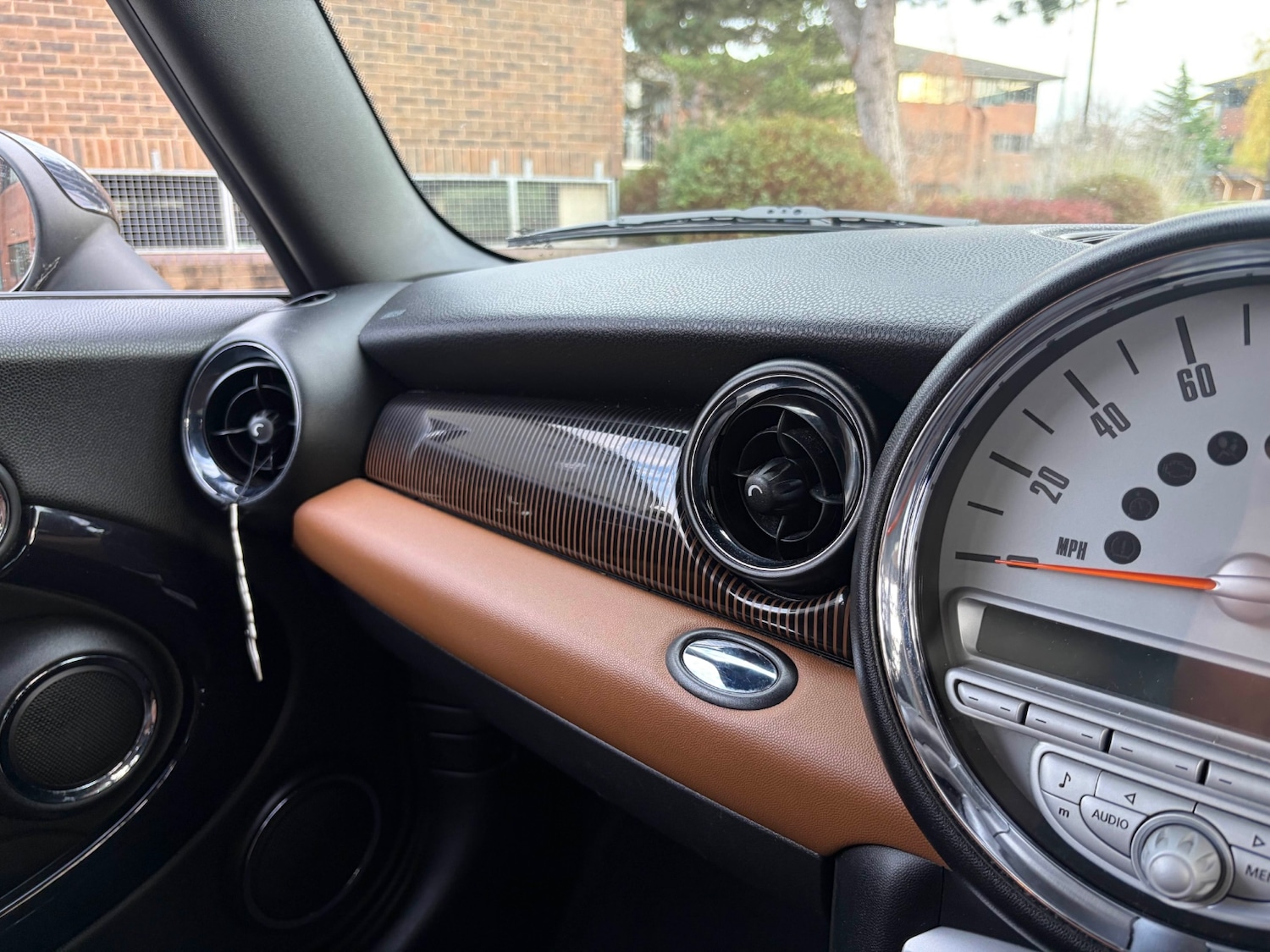 Used MINI Hatch 2011 for sale - 77023739: Photo 32