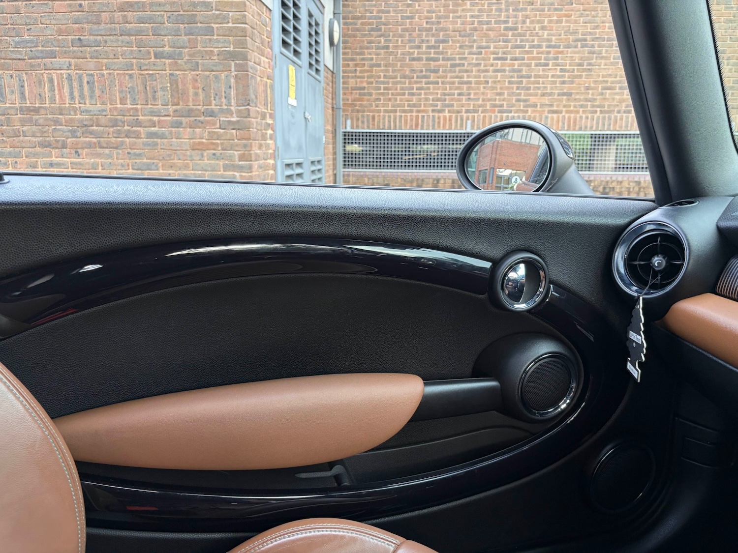 Used MINI Hatch 2011 for sale - 77023739: Photo 33