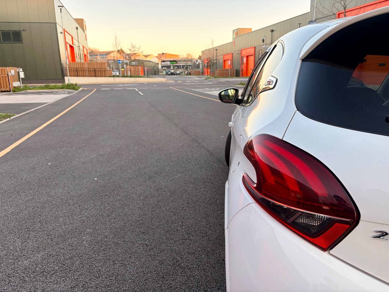 Used Peugeot 208 2016 for sale - 77980788: Photo 16