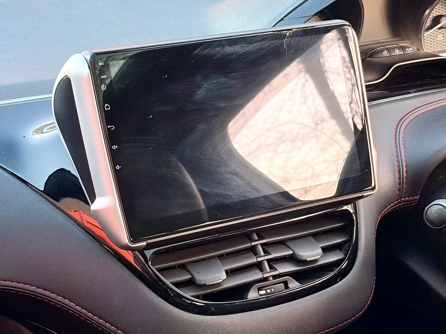 Used Peugeot 208 2016 for sale - 77980788: Photo 25