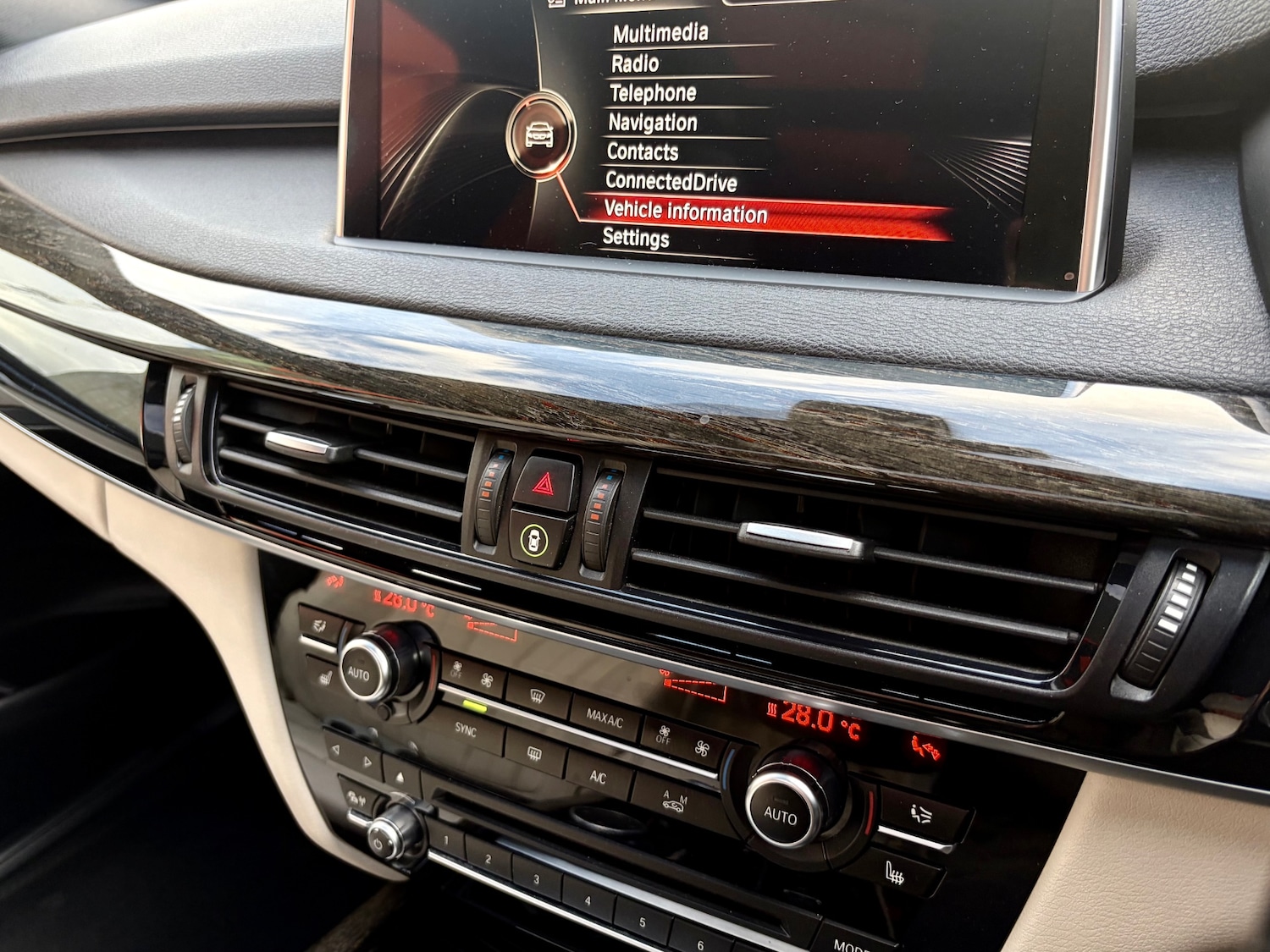 Used BMW X5 2016 for sale - 77395399: Photo 44