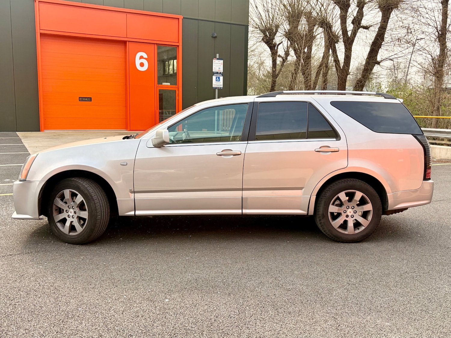 Used Cadillac SRX 2010 for sale - 77988601: Photo 3