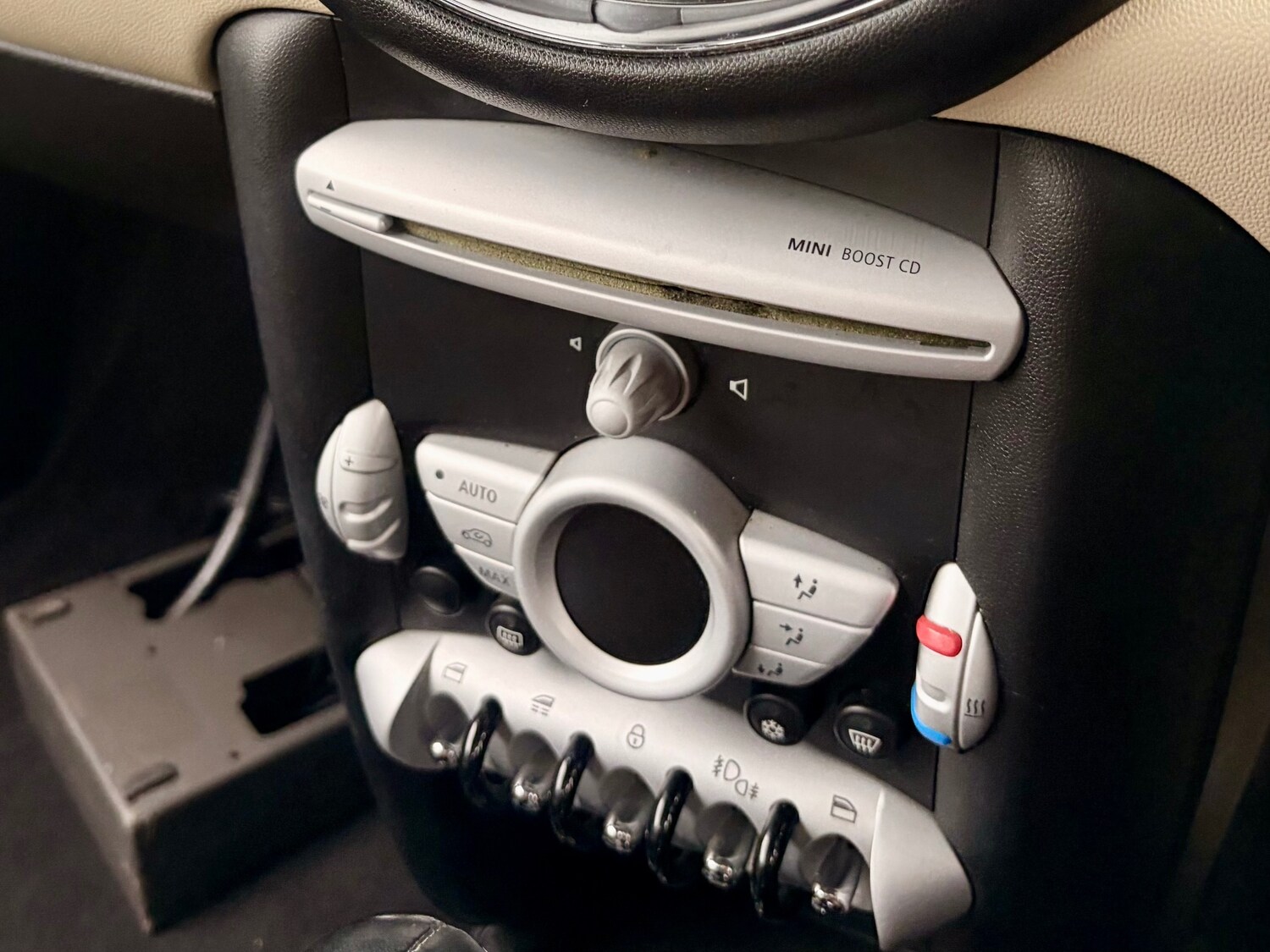 Used MINI Hatch 2010 for sale - 78140595: Photo 28