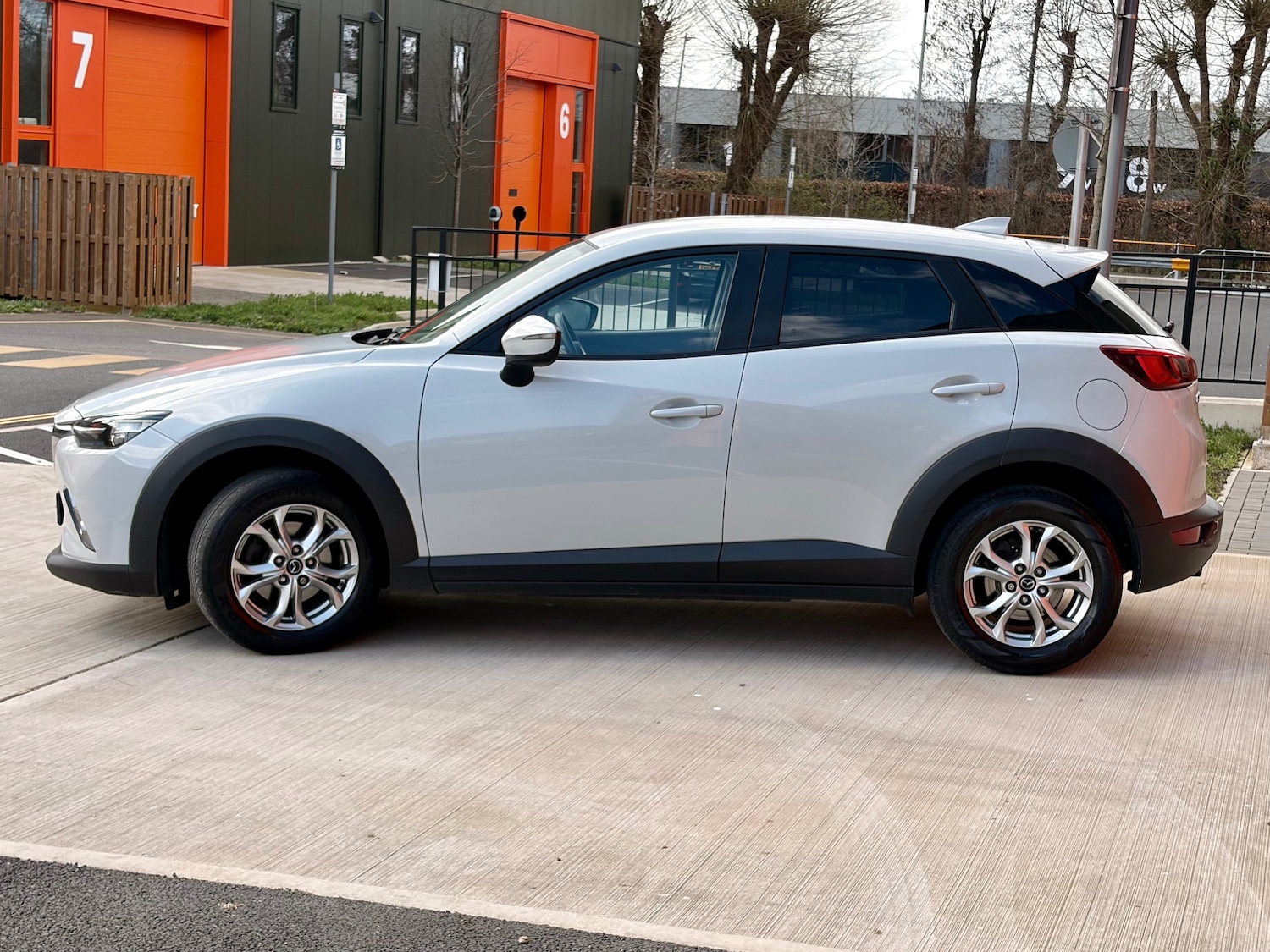 Used Mazda CX-3 2019 for sale - 77840510: Photo 4