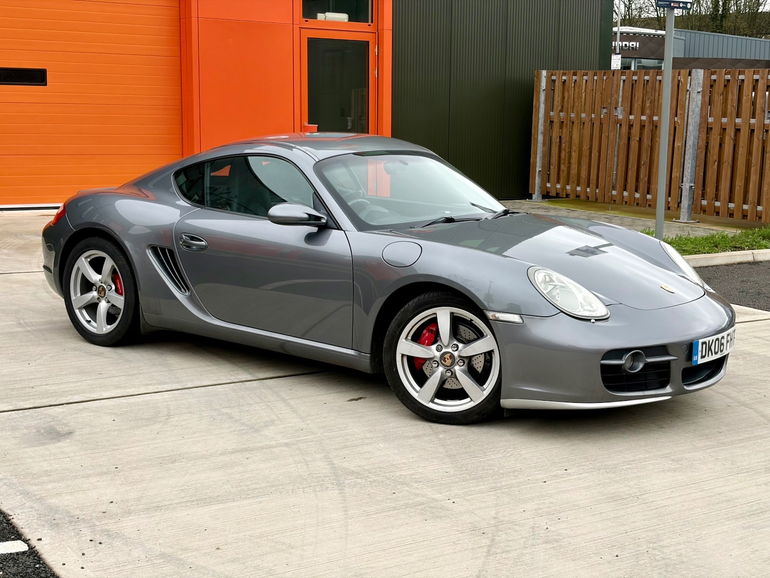 Used Porsche Cayman 2007 for sale - 77656677: Photo 3