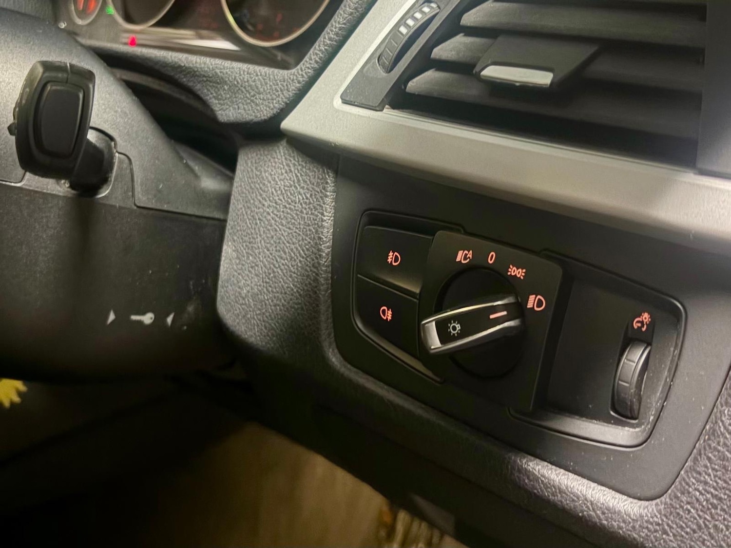 Used BMW 3 Series 2024 for sale - 76856055: Photo 26