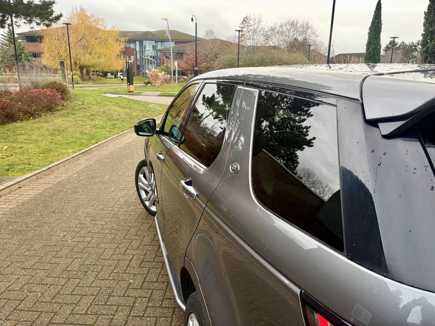 Used Land Rover Discovery Sport 2018 for sale - 76885158: Photo 10