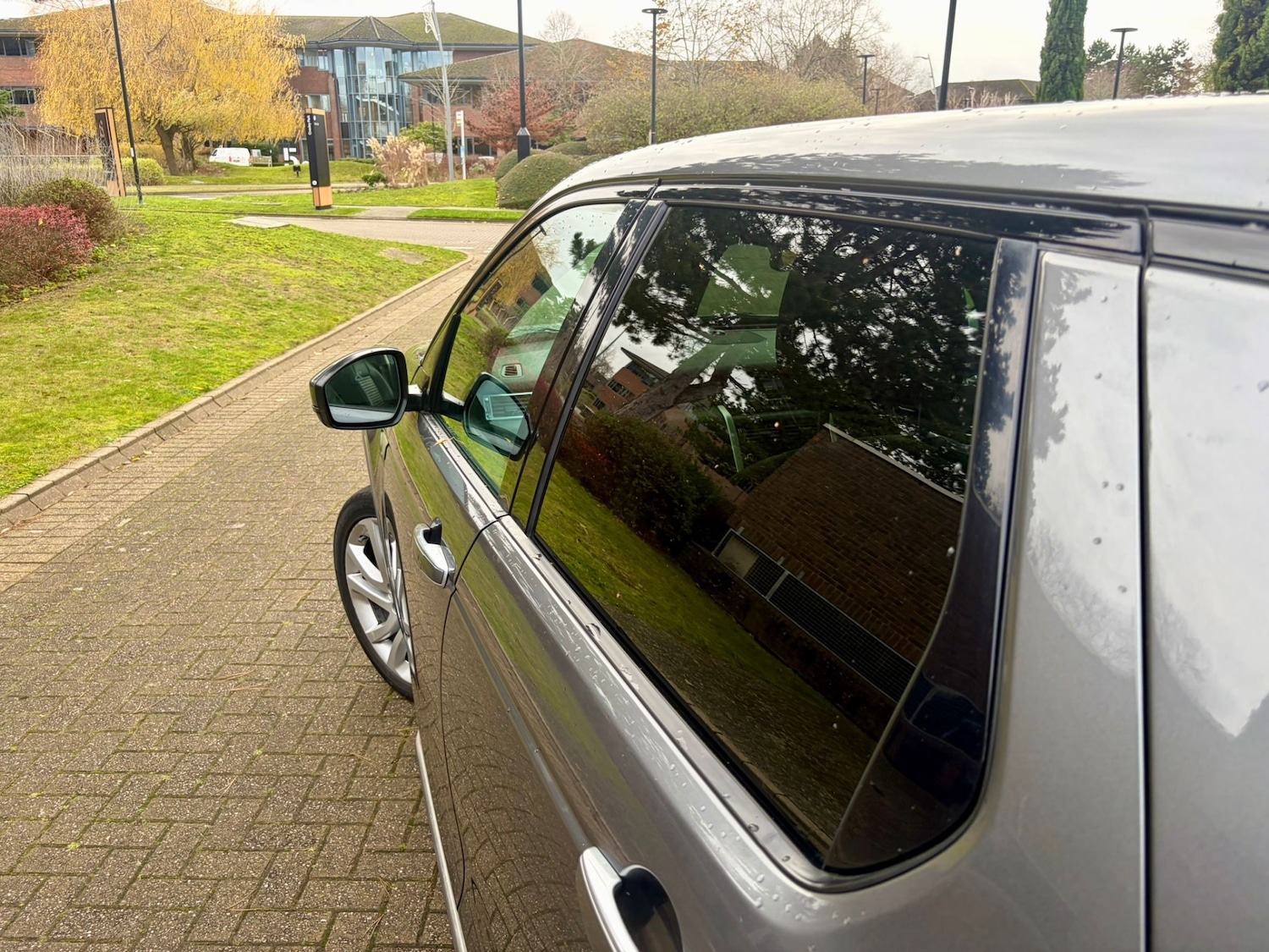 Used Land Rover Discovery Sport 2018 for sale - 76885158: Photo 11