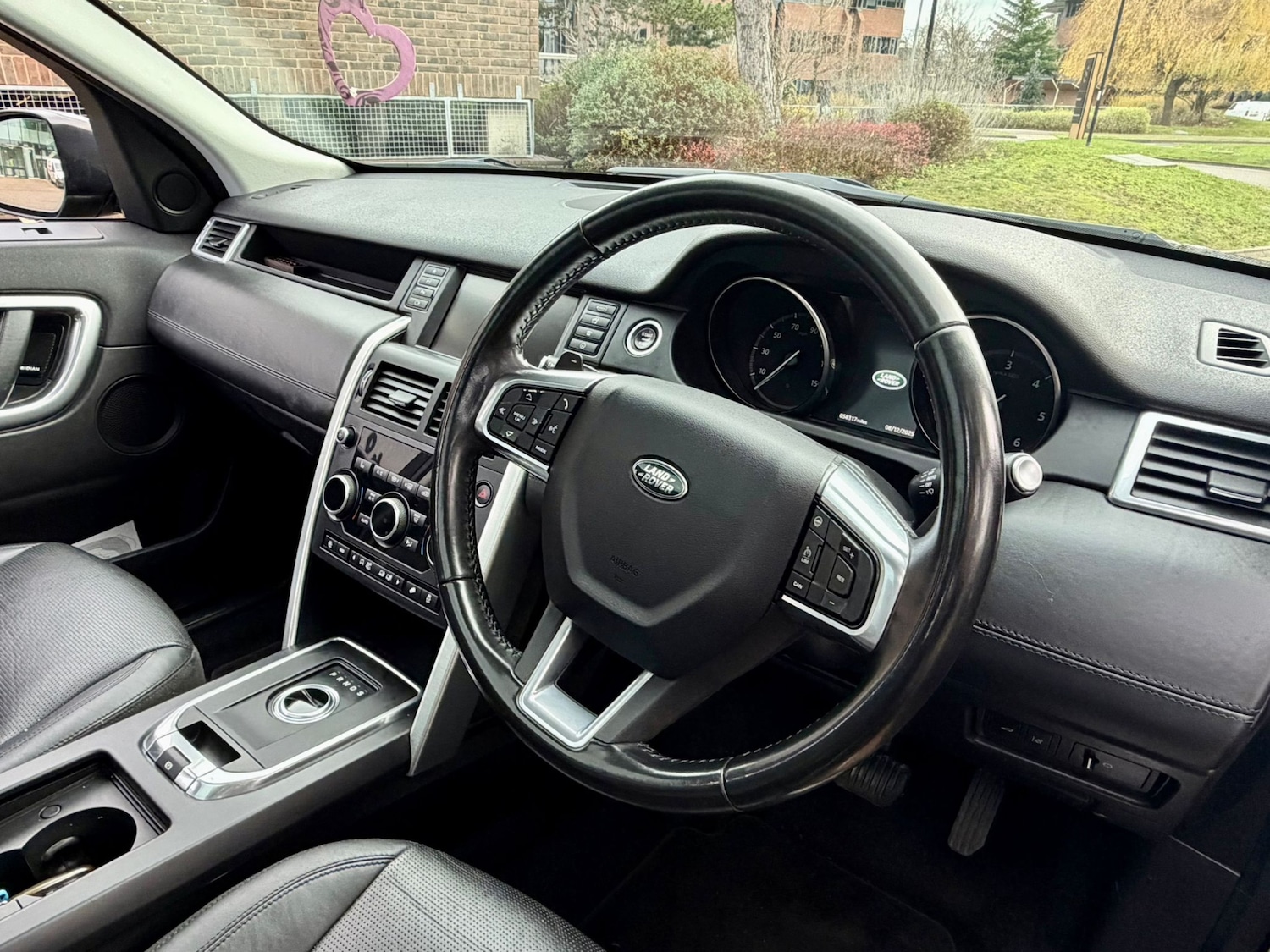 Used Land Rover Discovery Sport 2018 for sale - 76885158: Photo 17