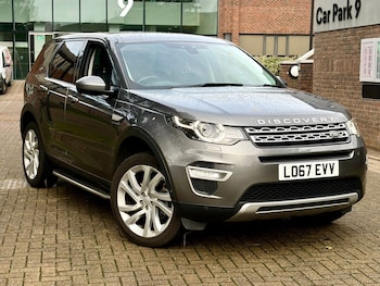 Used Land Rover Discovery Sport 2018 for sale - 76885158: Photo
