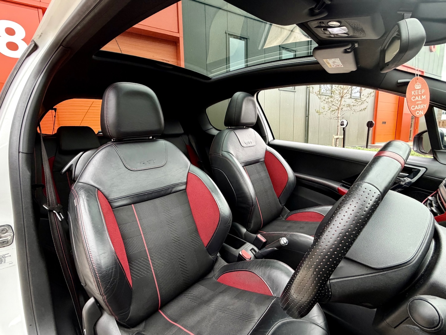 Used Peugeot 208 2016 for sale - 77409189: Photo 18