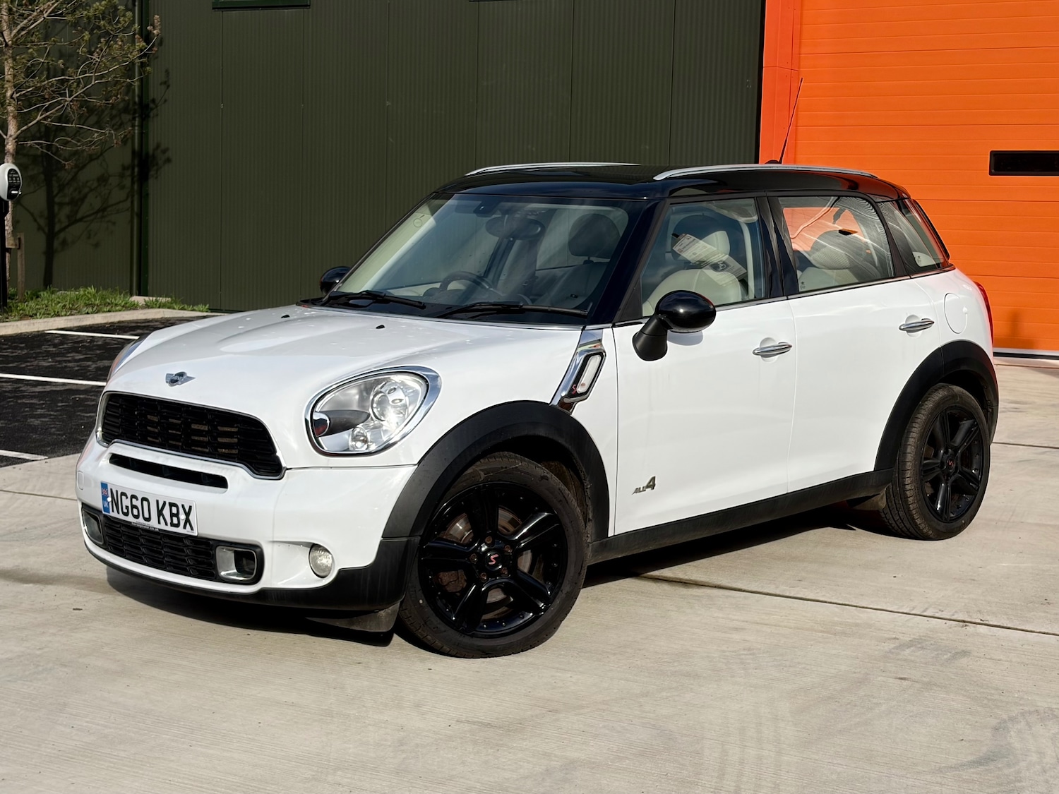 Used MINI Countryman 2011 for sale - 77491104: Photo 3