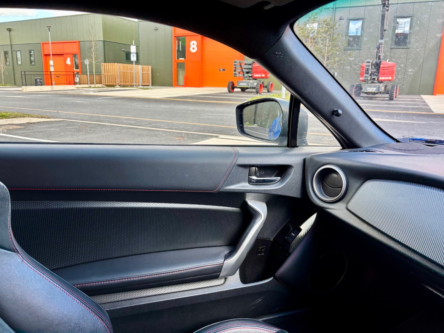 Used Subaru BRZ 2018 for sale - 77395421: Photo 60