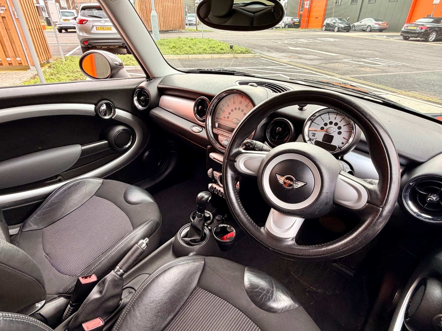 Used MINI Hatch 2011 for sale - 77494916: Photo 15