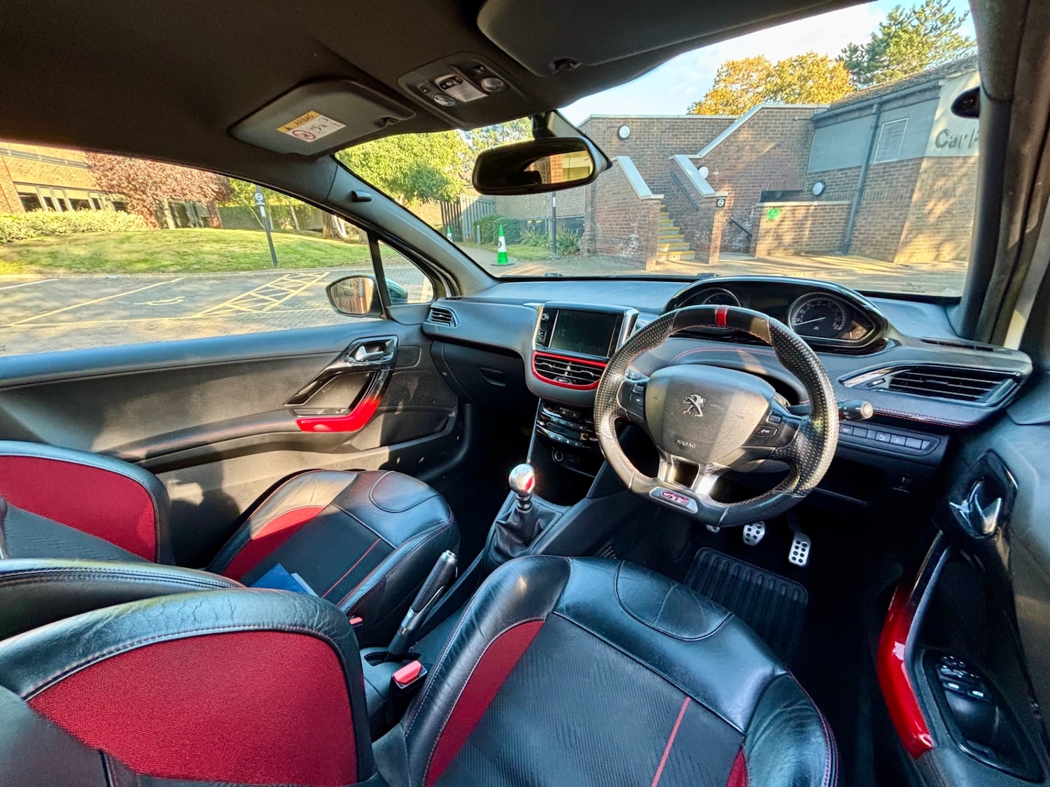 Used Peugeot 208 2014 for sale - 77569797: Photo 16