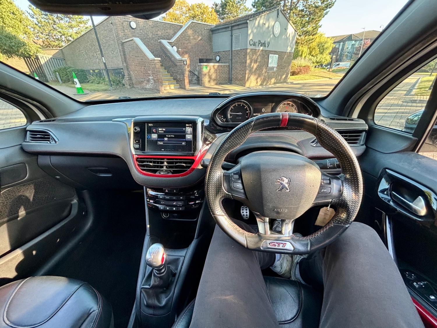 Used Peugeot 208 2014 for sale - 77569797: Photo 25