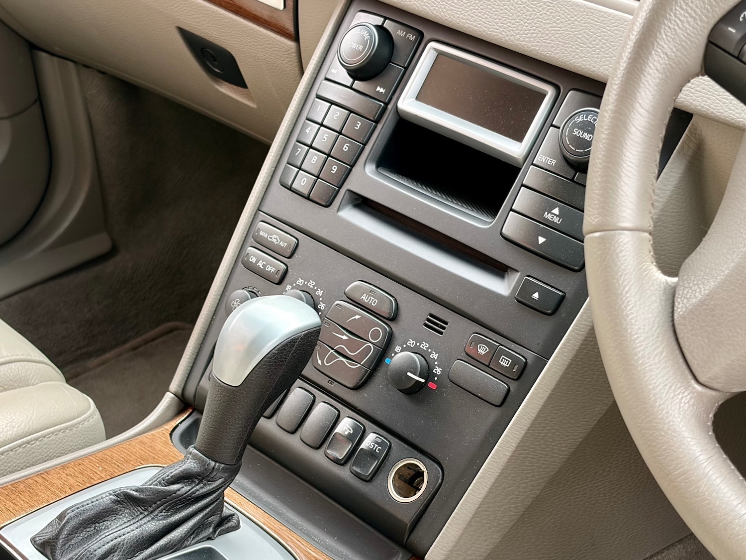 Used Volvo XC90 2006 for sale - 77591085: Photo 35