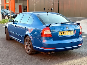 Used Skoda Octavia 2010 for sale - 77921785: Photo
