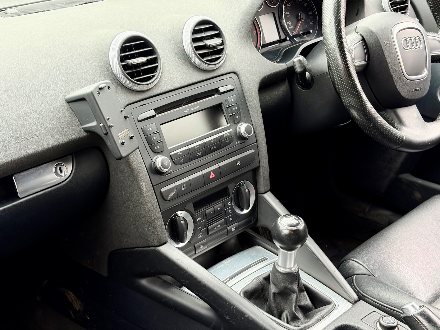 Used Audi A3 2010 for sale - 77483060: Photo 16