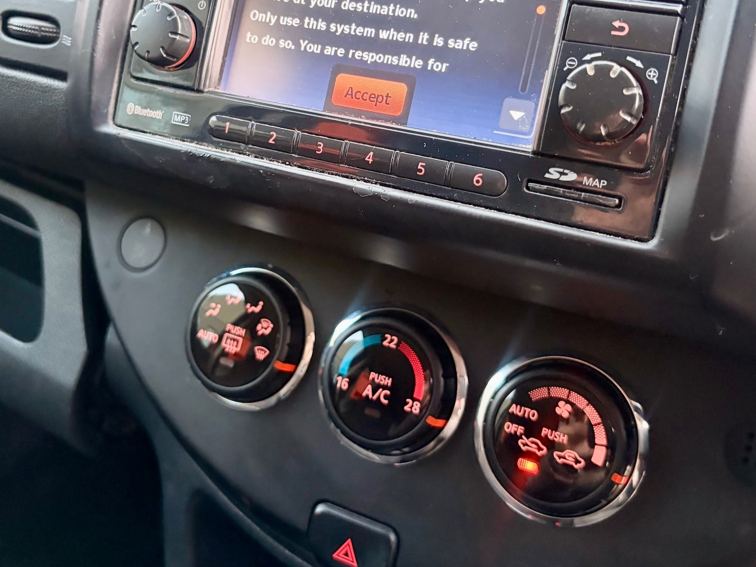 Used Nissan Note 2013 for sale - 77776394: Photo 12