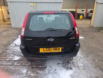 Used Ford Fusion 2011 for sale - 77449485: Photo