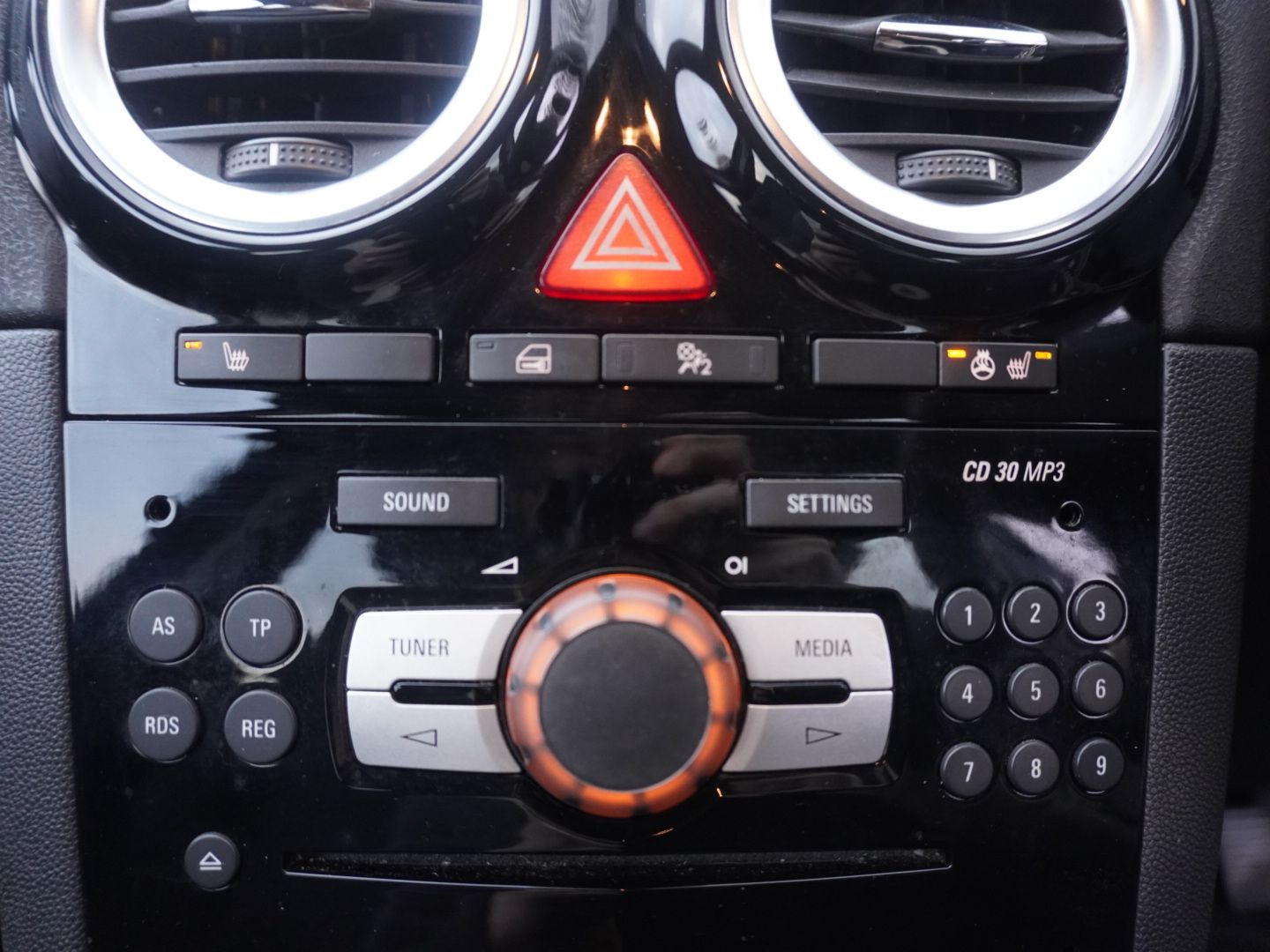 Used Vauxhall Corsa 2014 for sale - 77269465: Photo 50