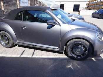 Used Volkswagen Beetle 2015 for sale - 78336816: Photo