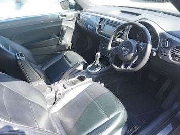 Used Volkswagen Beetle 2015 for sale - 78336816: Photo
