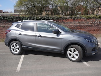 Used Nissan Qashqai 2017 for sale - 78505096: Photo