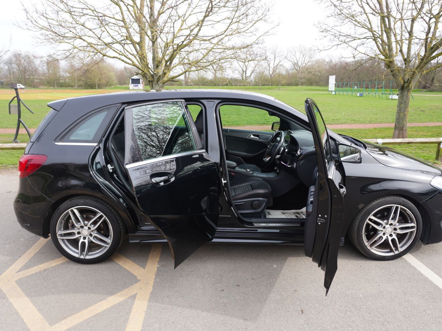 Used Mercedes-Benz B Class 2016 for sale - 77971932: Photo 23