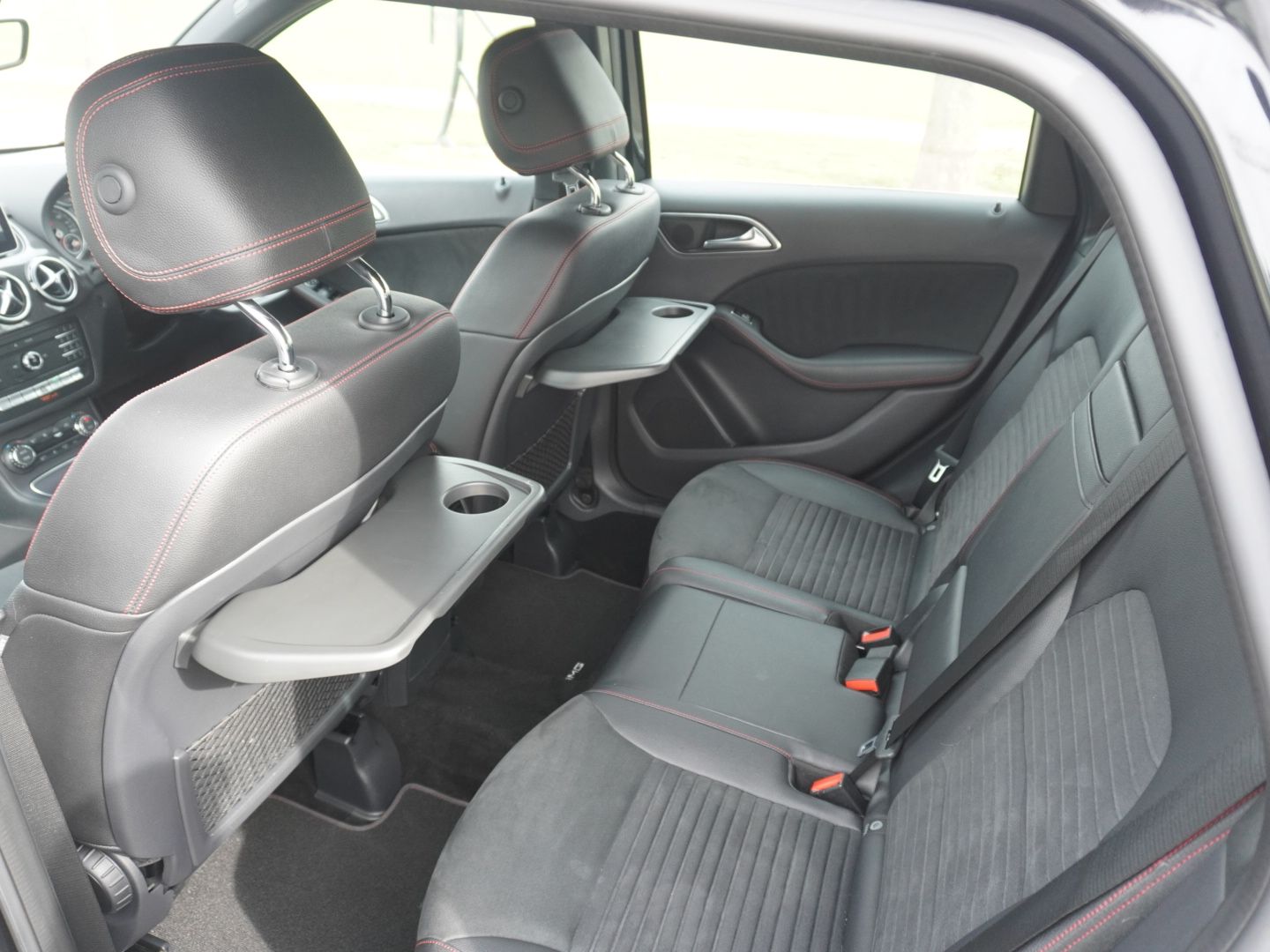 Used Mercedes-Benz B Class 2016 for sale - 77971932: Photo 50